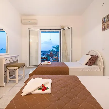 Yiannis Apartment