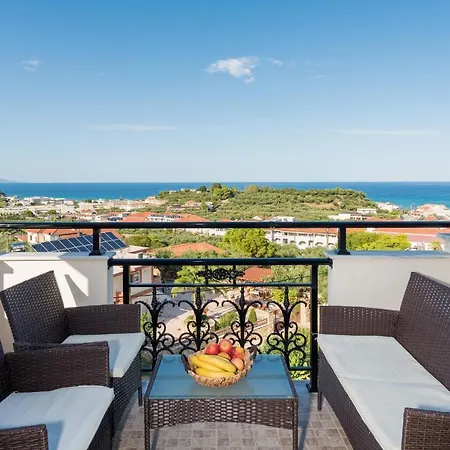 Apartment Yiannis *