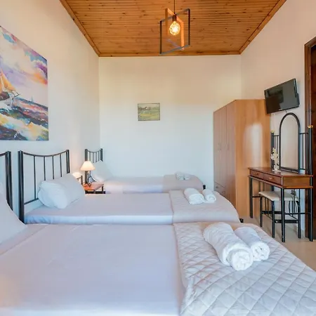 Apartment Yiannis *
